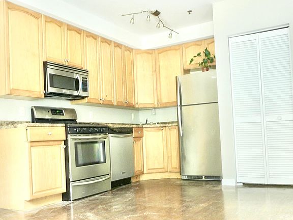 5th image of 673 Bergen Ave #1D