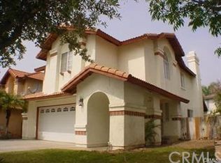 446 E James St, Rialto, CA 92376