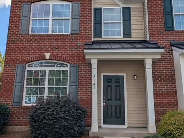 2141 Rocky Falls Ln, Gastonia, NC 28054