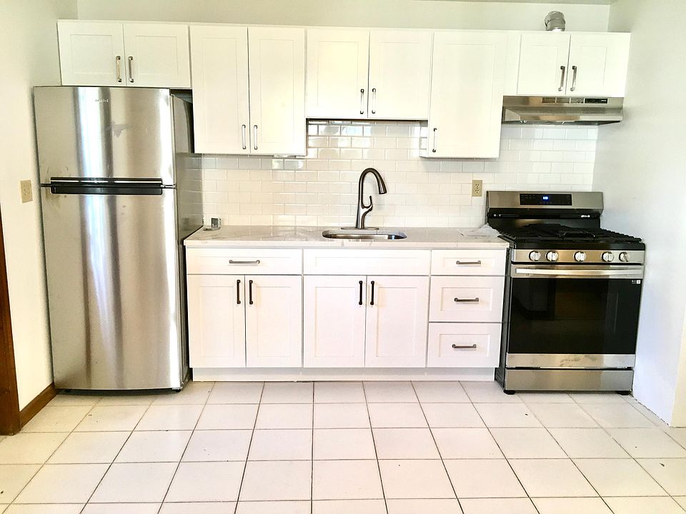 1st image of 51 Borcher Ave Floor 1