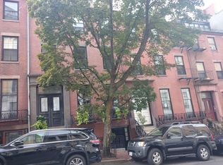 71-71A Hancock St, Boston, MA 02114