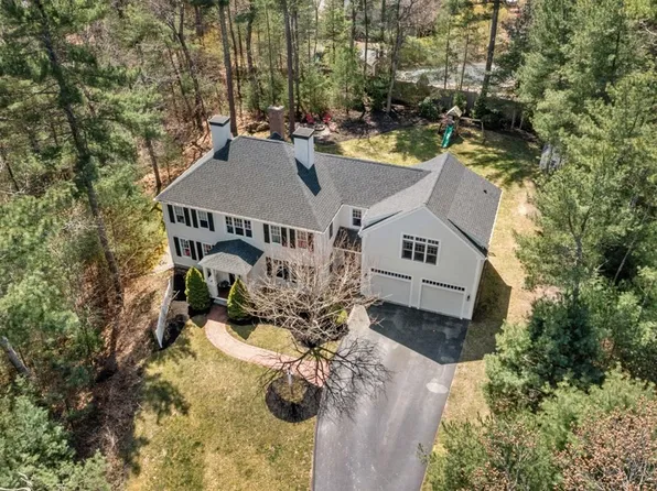 40 Parkers Grove Ln, Duxbury, MA 02332