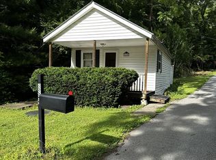 40 Jennys Frk, Pikeville, KY 41501