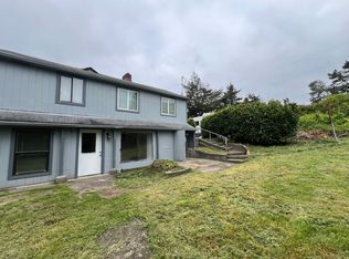289 N Wall St, Coos Bay, OR 97420