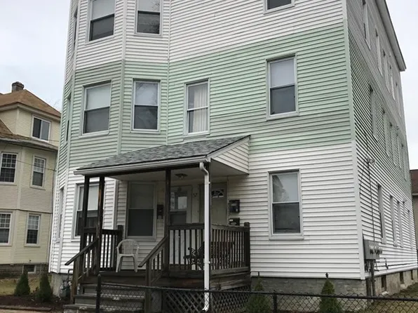 52 Berkshire St, Springfield, MA 01151