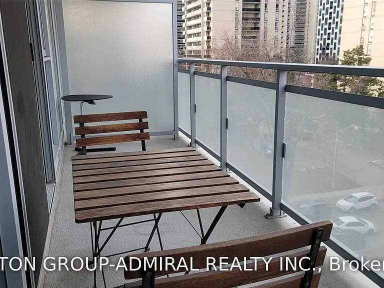 1830 Bloor St W #637 — Photo 11