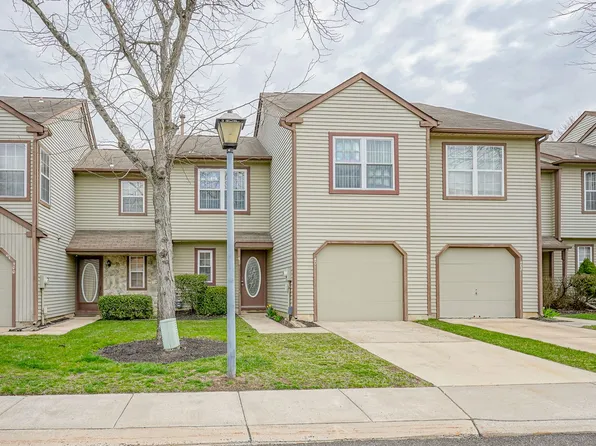 401 Jamestown Ct, Mount Laurel, NJ 08054