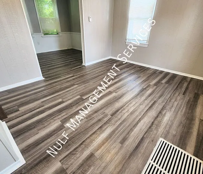 811 Sherman Ave #REAR — Photo 2