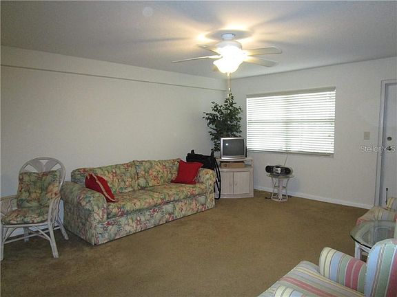 3rd image of 1950 59th Ave N APT 102