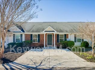 517 Edgecliff Ln, Evans, GA 30809