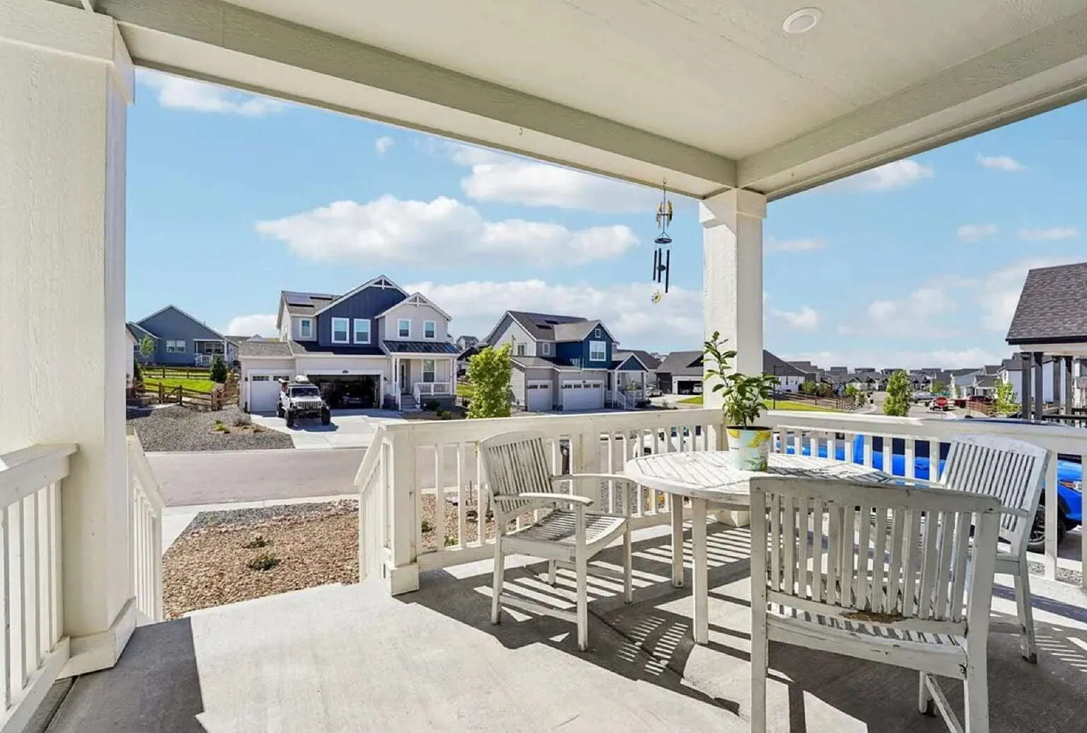 4 bed, 2.5 bath, 2952 sqft, $3,700 — Photo 3