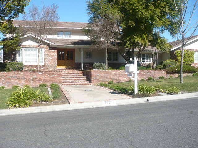 Courtesy of Park Place GMAC Real Estate