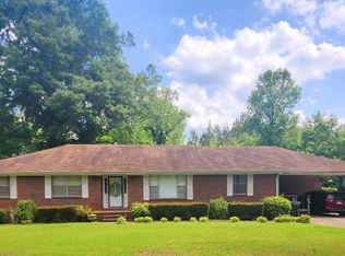 410 View Dr, Warrior, AL 35180