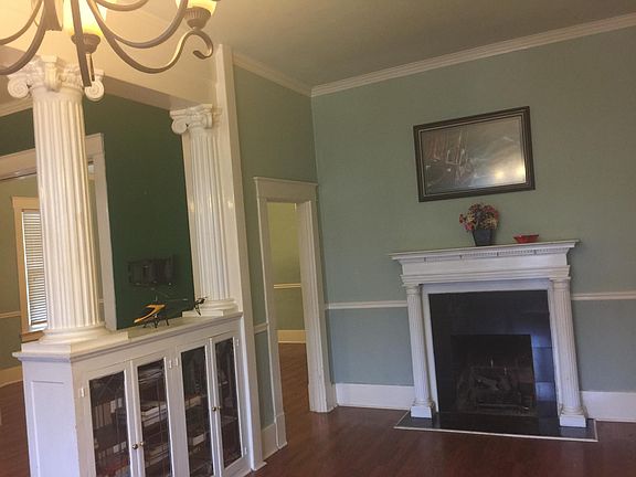 2nd image of 215 E Main Cross St