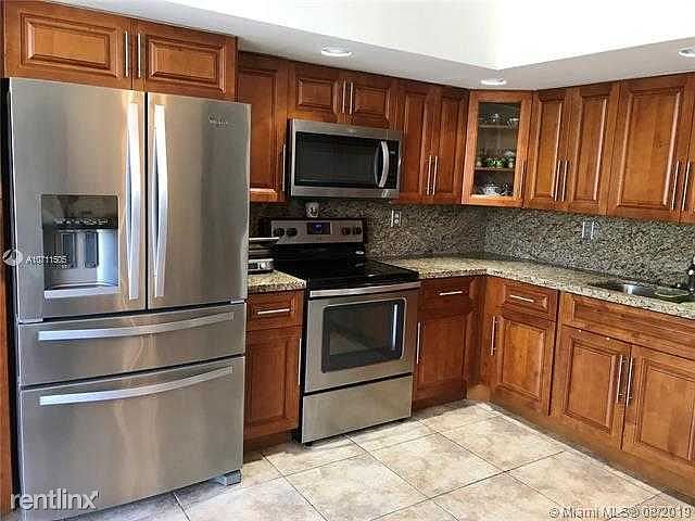 1st image of 8065 SW 107th Ave APT 319