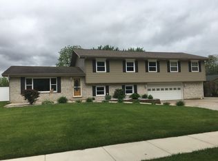 305 S Lincoln St, Elwood, IL 60421