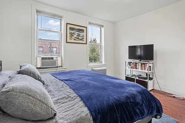 Rented by Modern Spaces | media 19