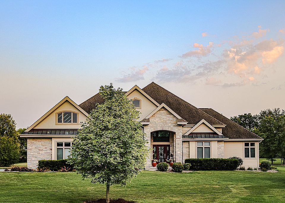 1st image of 7665 Heather Knoll Ln