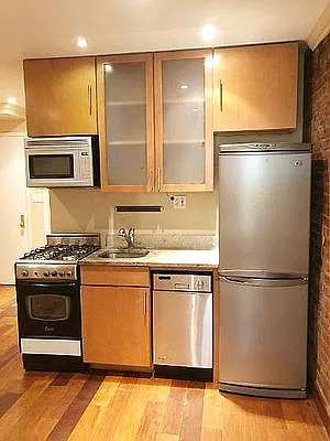 Rented by Point NYC | media 1