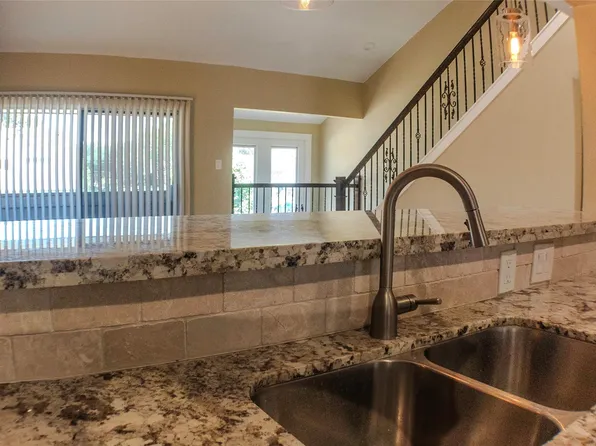 1023 Country Place Dr #1023, Houston, TX 77079