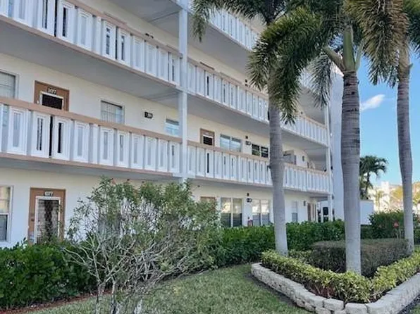 2075 Cornwall D #2075, Boca Raton, FL 33434