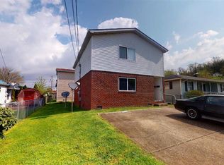 1723 17th St, Nitro, WV 25143