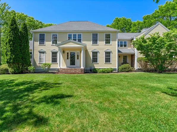 160 Quail Run, Marshfield, MA 02050