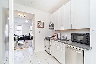 Rented by Living New York