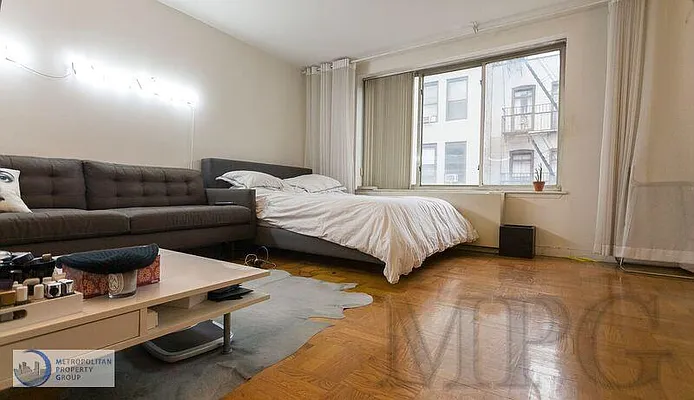 Rented by Metropolitan Property Group | media 27