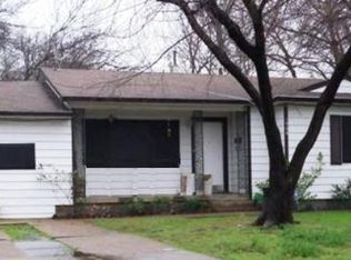 1906 Waldrop St, Irving, TX 75061
