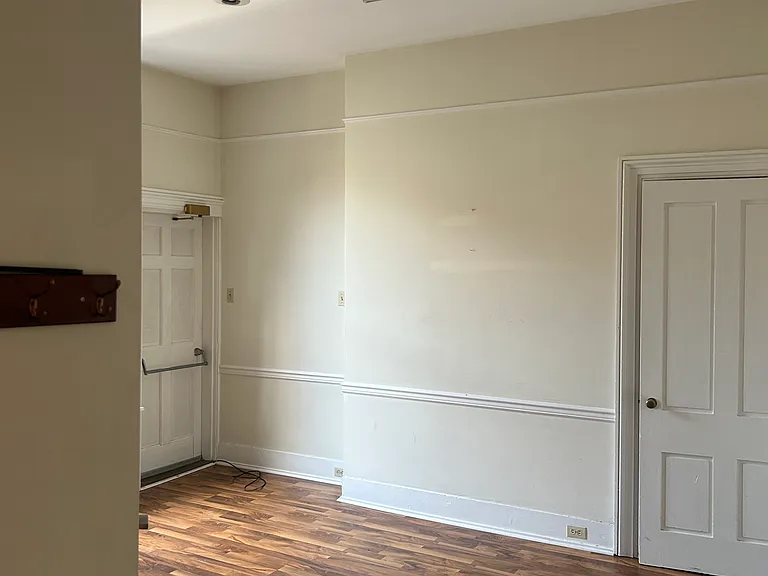 33 N Beaver St — Photo 7