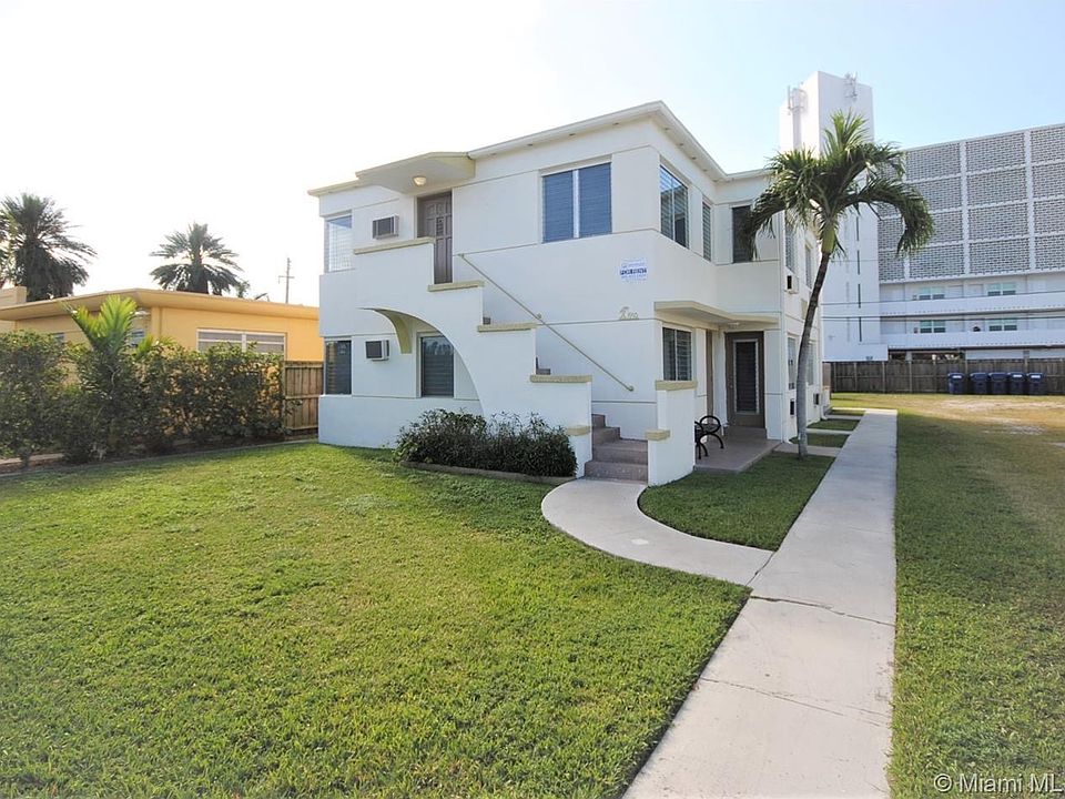 1st image of 1910 Biarritz Dr APT 3