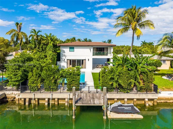 710 S Shore Dr, Miami Beach, FL 33141