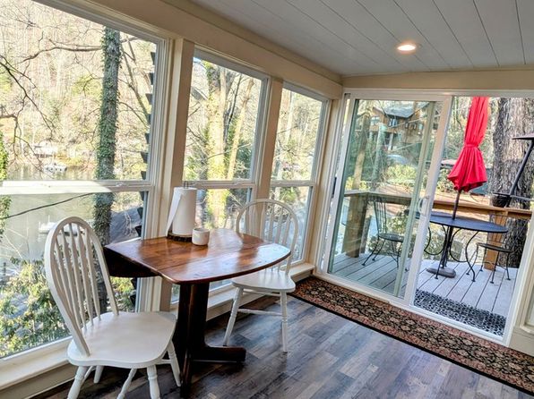 140 Thunderbird Trl, Lake Santeetlah, NC 28771