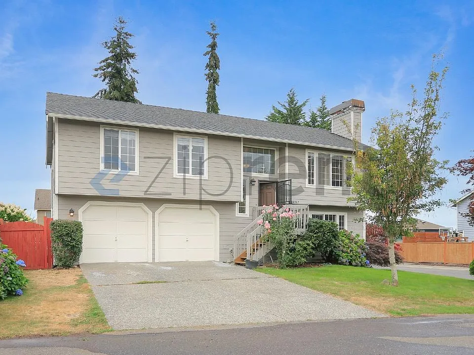 34507 15th Pl SW