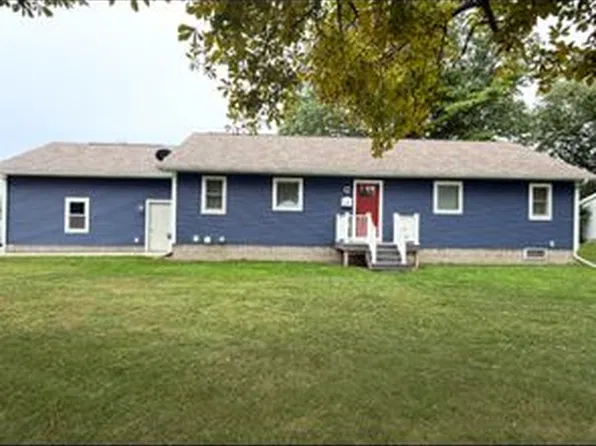 638 Bartlett St, Harbor Beach, MI 48441