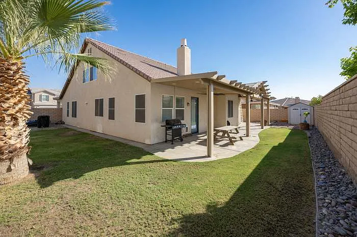 79667 Winsford Dr — Photo 21