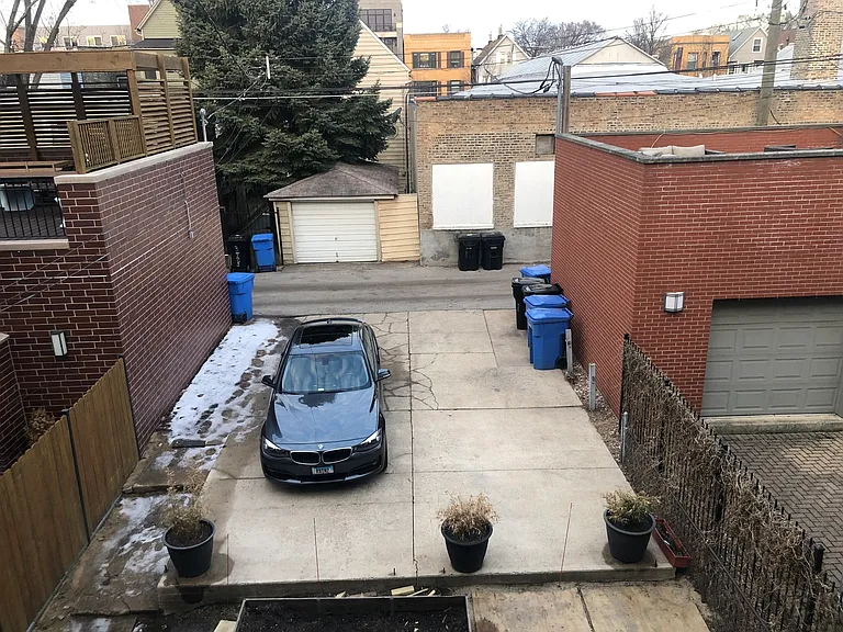 3648 W Berteau Ave #2 — Photo 7