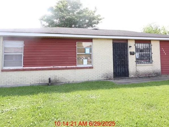 1209 Silver Lilly Ln, Marrero, LA 70072