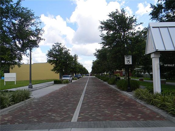 4th image of E 6th St
