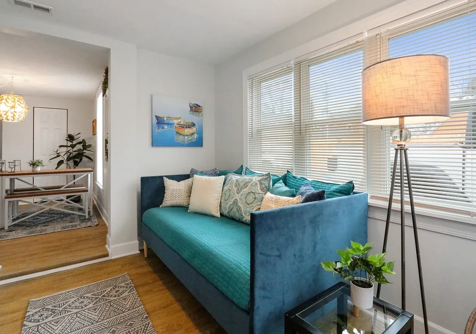 Historic Downtown Lake Geneva Carriage House Available for Monthly & Mid-Term Rentals — Photo 4