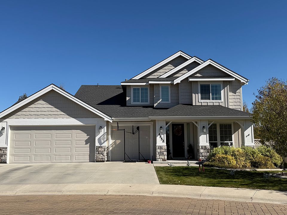 1st image of 4552 N Comiso Pl