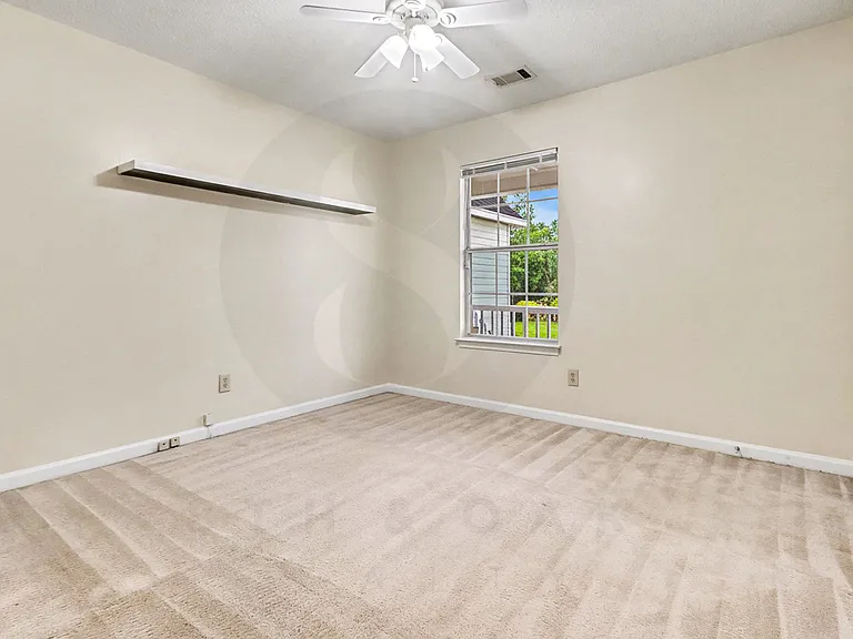 7134 Hazelwood Dr — Photo 21
