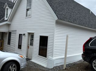211 N Main St #4, Saint Albans, VT 05478