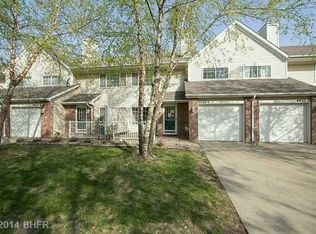 4430 104th St APT 3, Urbandale, IA 50322