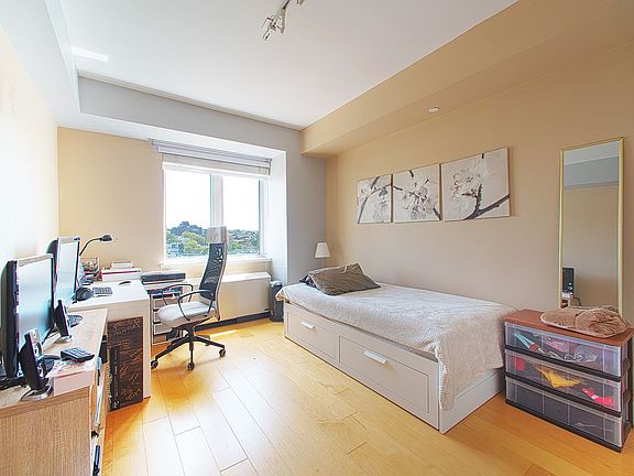 4th image of 343 4th Ave APT 12C
