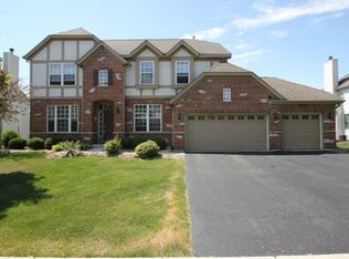26313 Whispering Woods Cir, Plainfield, IL 60585