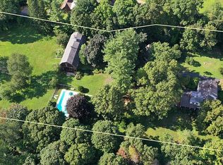 82 Obtuse Rd S, Brookfield, CT 06804