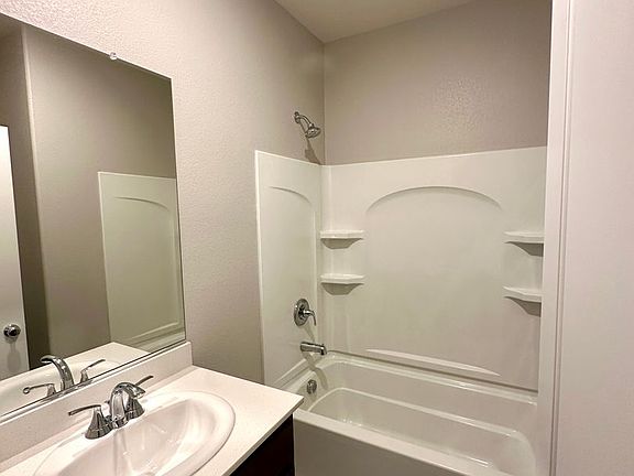5th image of 6948 Wildhorse Creek St