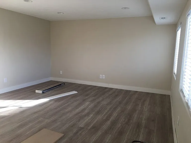 11051 S Hampton Way — Photo 5